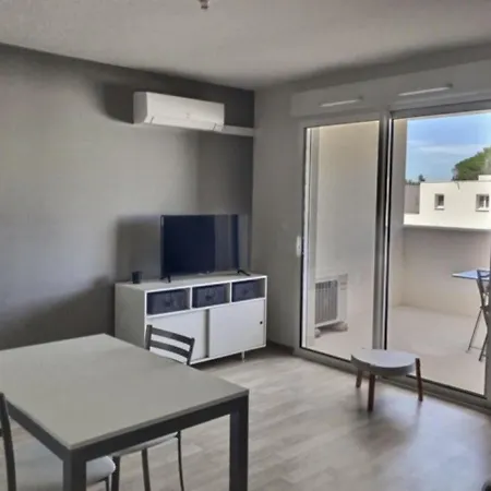 Διαμέρισμα Studio Dans Une Avec Piscine Sérignan
